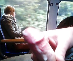 Bebeğim ateşli sevişme seks izle Gözleri Bağlı Oynuyor.