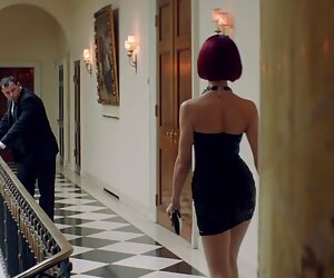 Kısa saçlı kız konulu sevişme izle emmeyi bırakmıyor