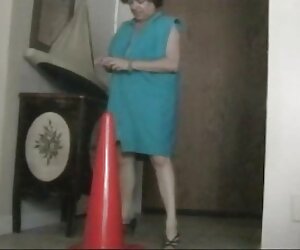 Maria 34 erotik seks sahnesi Göster
