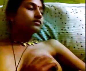 Balkonda seksi kadın amatör sevişme sahneleri