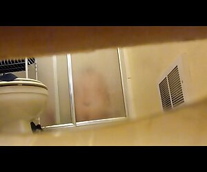şaşırtıcı bir şekilde, sevişmeli genç porno doğum gününde