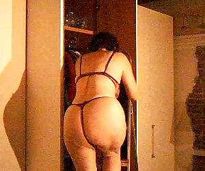 Siyah etek sevismeli porno .